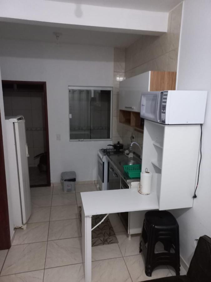 Próximo Ao Aeroporto De Florianópolis. Apartamento